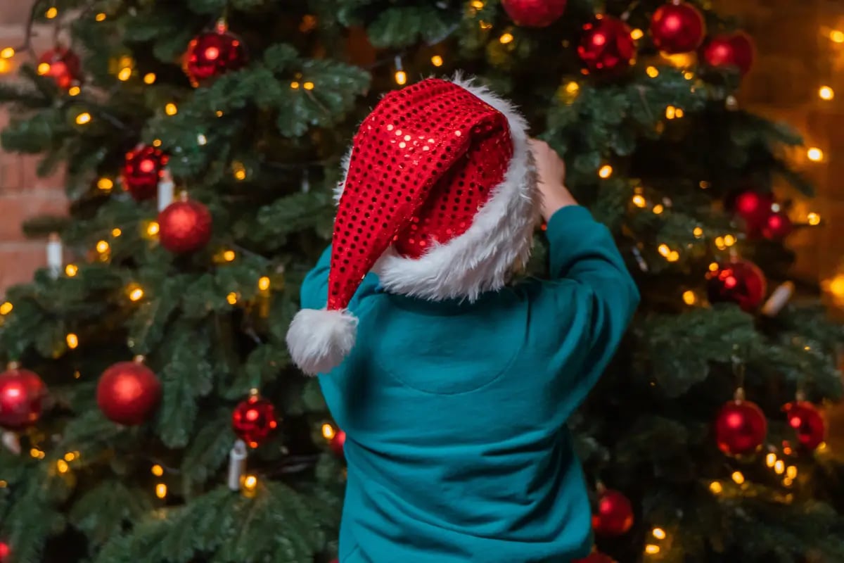 Christmas Light Safety Illuminating 8 Essential Tips